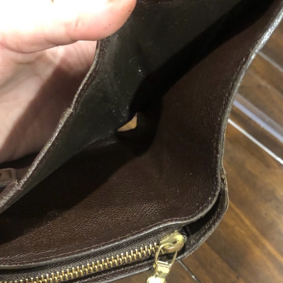 LOUIS VUITTON Damier Ebene Compact Bifold Wallet CA1011 Spain - Picture 13 of 17